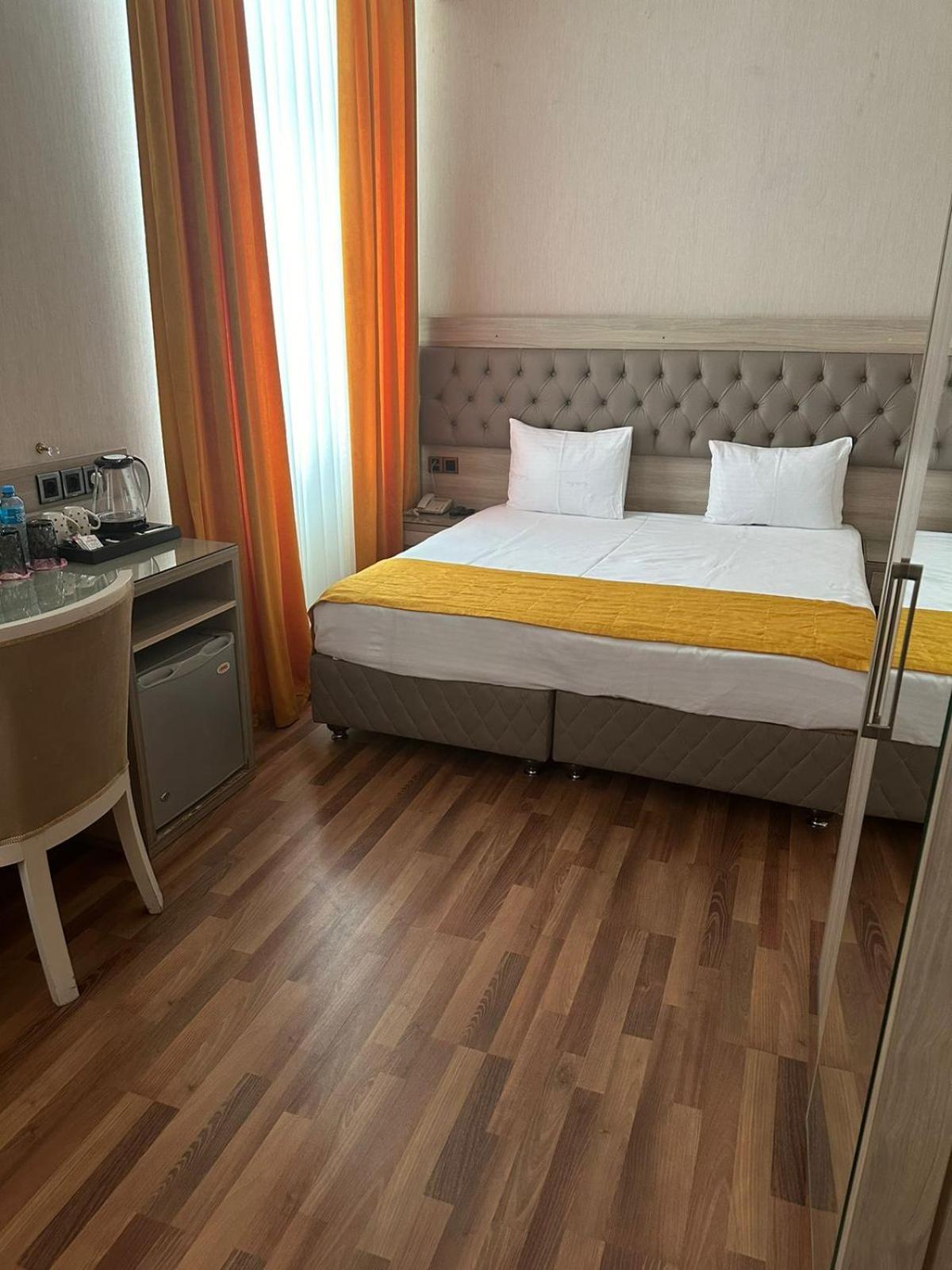 Hotel Empire Business Baky Esterno foto